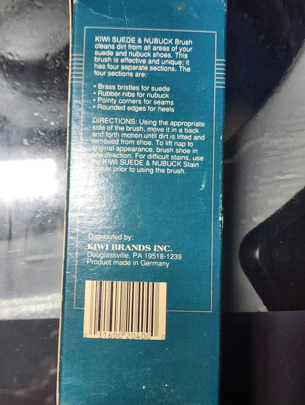 Kiwi Suede & Nubuck Brush With Box